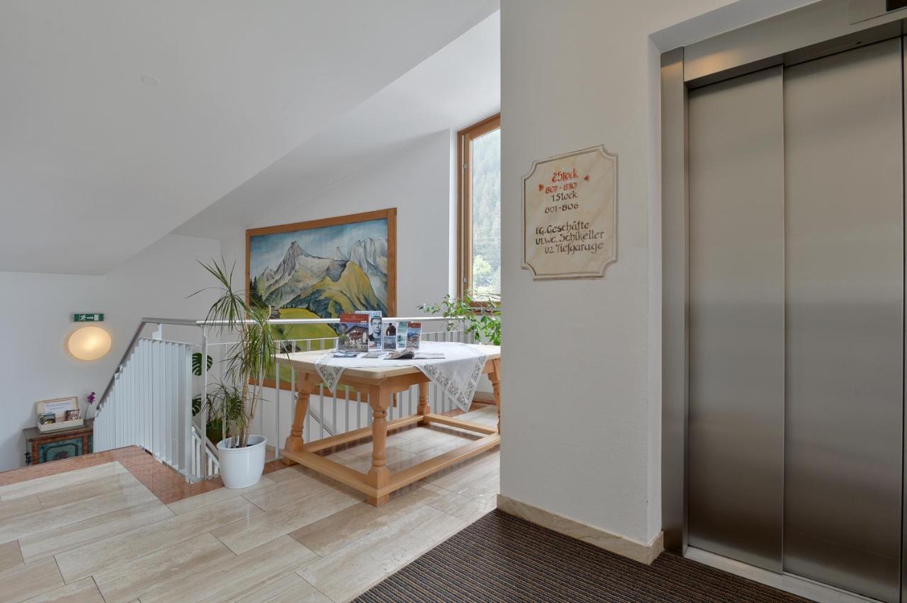 Ferienwohnungen Haus Der Mitte Mayrhofen Bagian luar foto