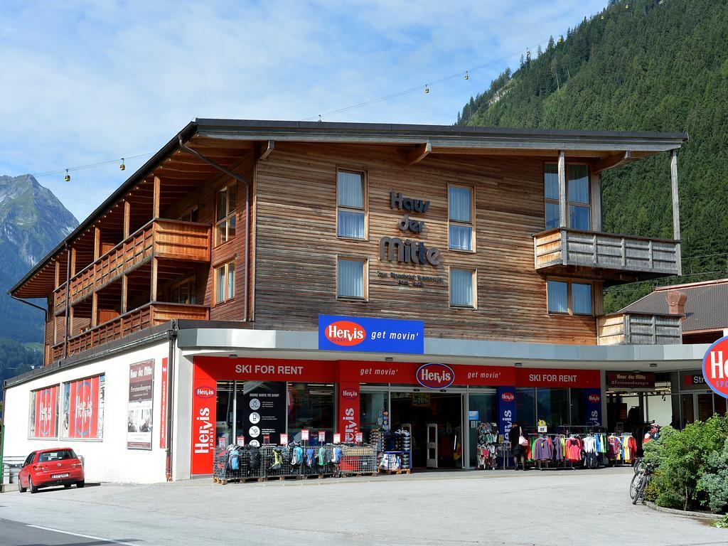 Ferienwohnungen Haus Der Mitte Mayrhofen Bagian luar foto
